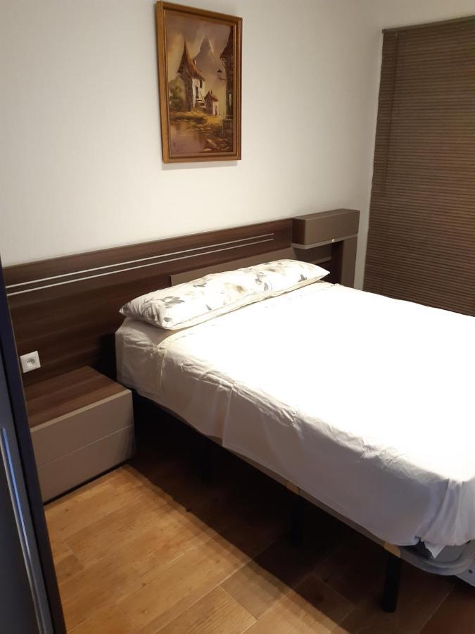 Apartamento Zona Carrefour El Puerto de Santa María Exteriör bild